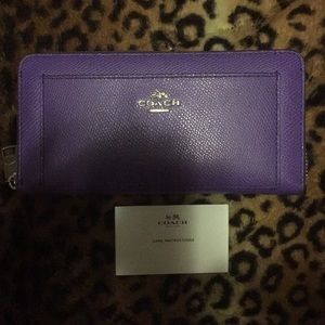 Authentic Coach Wallet